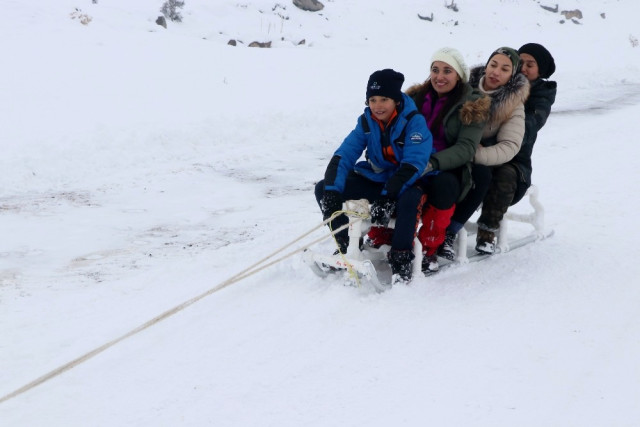 Hasan Dağı’nda Kayak ve Mangal Keyfi