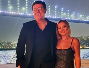 İbrahim Büyükak’ın eşi Nurdan Büyükak’ın düğün kıyafeti alay konusu oldu