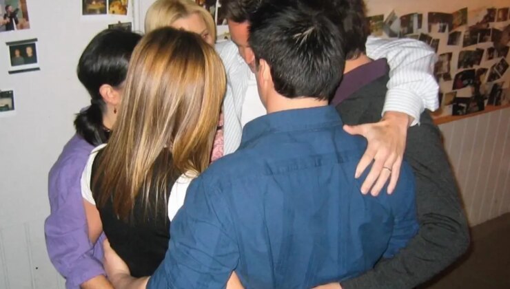 Friends Oyuncuları Matthew Perry’yi Anma Bildirisi Yayınladı