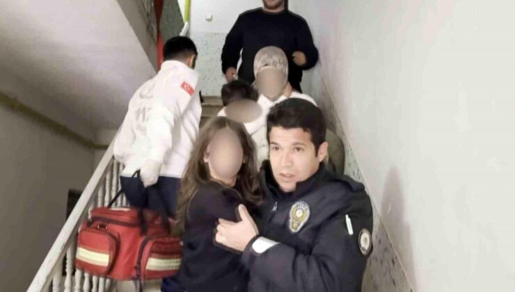 Aksaray’da 5 katlı apartmanda yangın paniği, bina tahliye edildi