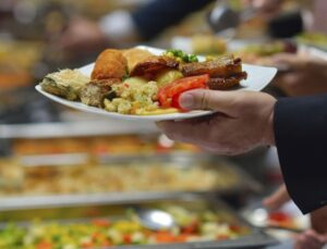 Kafe ve restoranlarda yeni devir başlıyor! Vatandaş artık ne yediğini bilecek